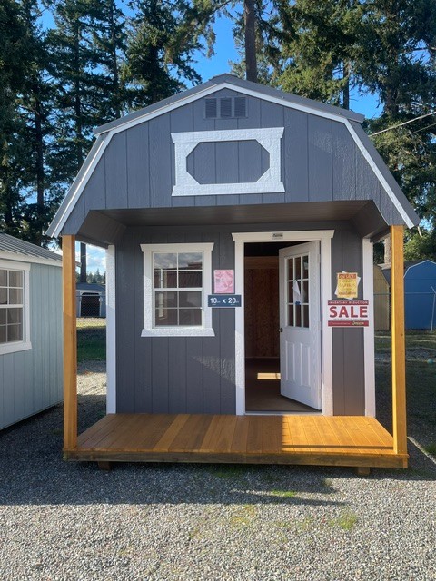 DELUXE PLAYHOUSE 10x20